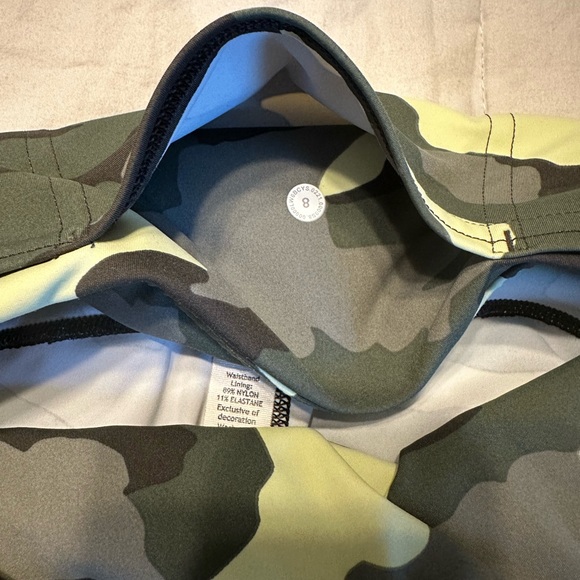 Lululemon 7/8th leggings size 8 - Picture 5 of 5